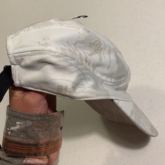 Nike Tailwind Running Cap Hat Unisex OSFM NWT - Picture 8 of 8